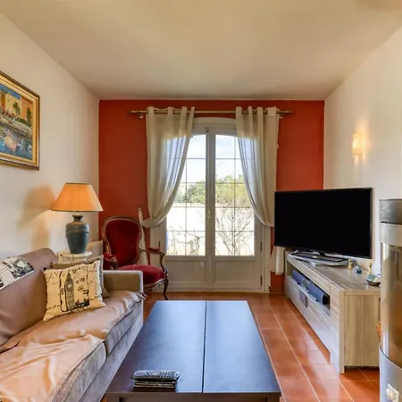 Angelo - Olive Verte Pensión Saint-Thibéry