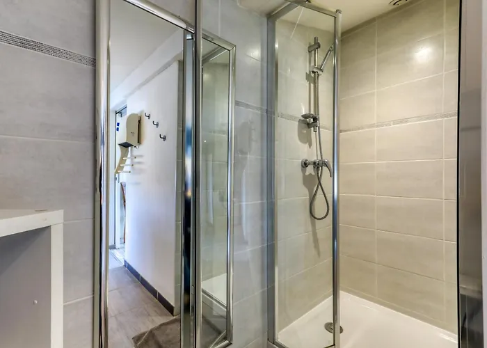 Angelo - Olive Verte Pensión 3*